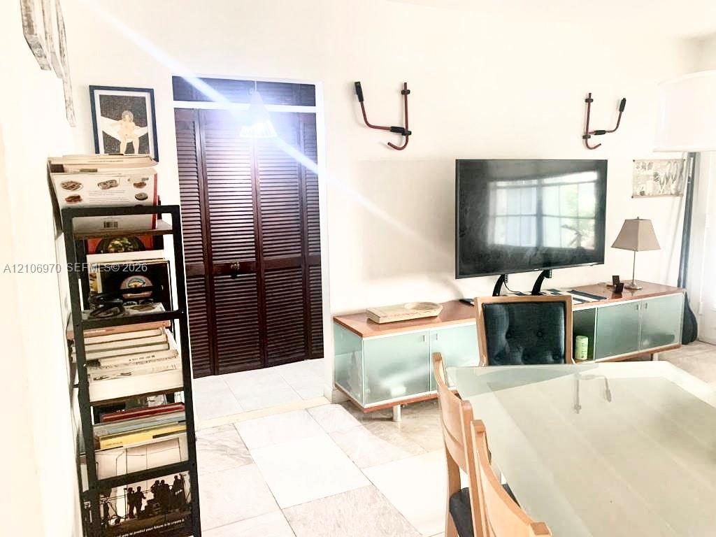 8540 Byron Ave # 1B, Miami Beach FL 33141 photo 4