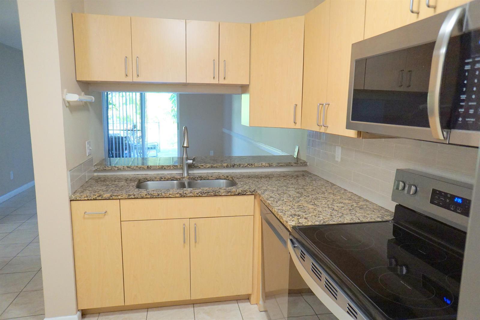 4071 NW 114TH Avenue # 4073, Coral Springs FL 33065 photo 5