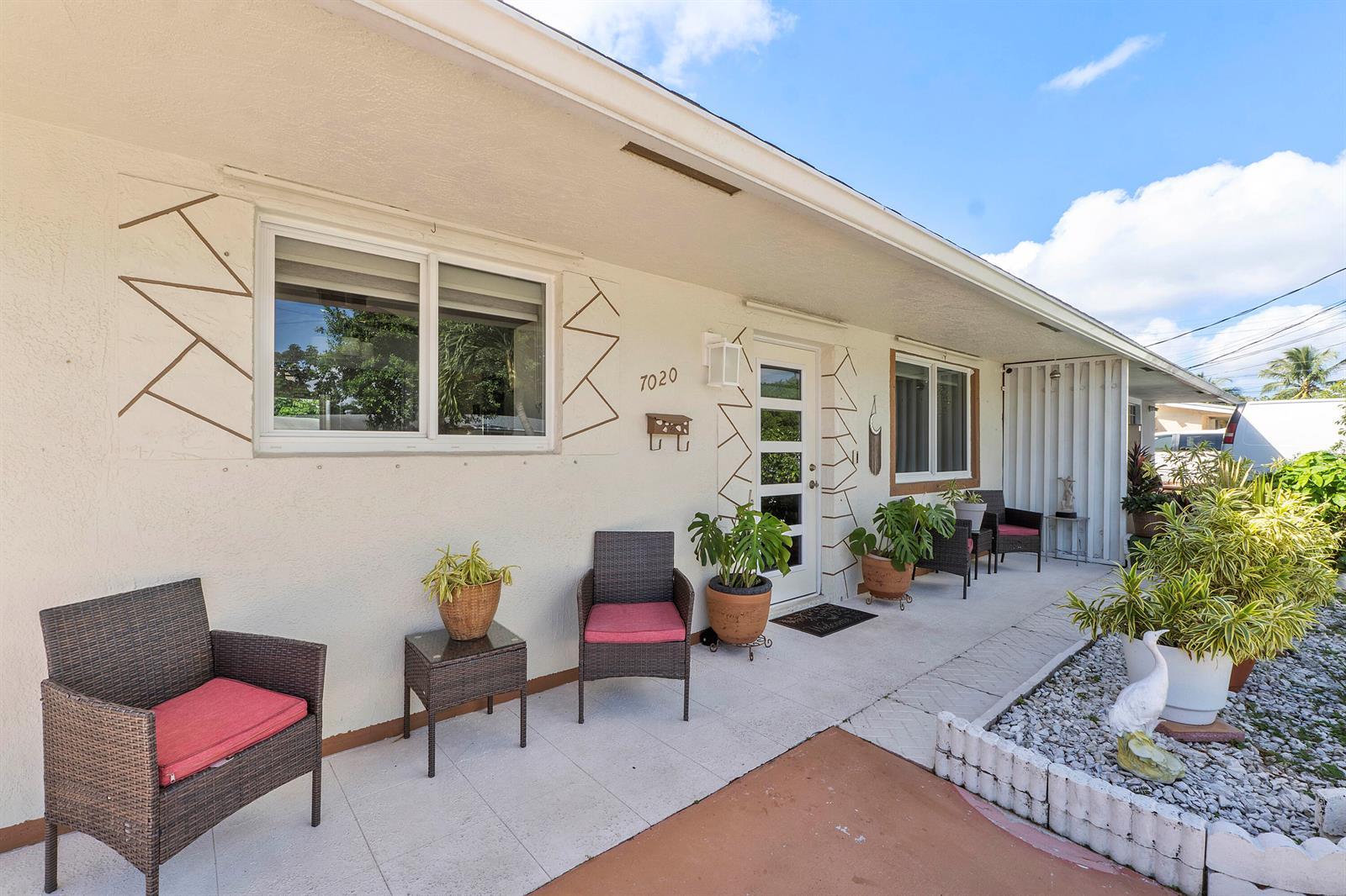 7020 SW 20TH, North Lauderdale FL 33068 photo 4