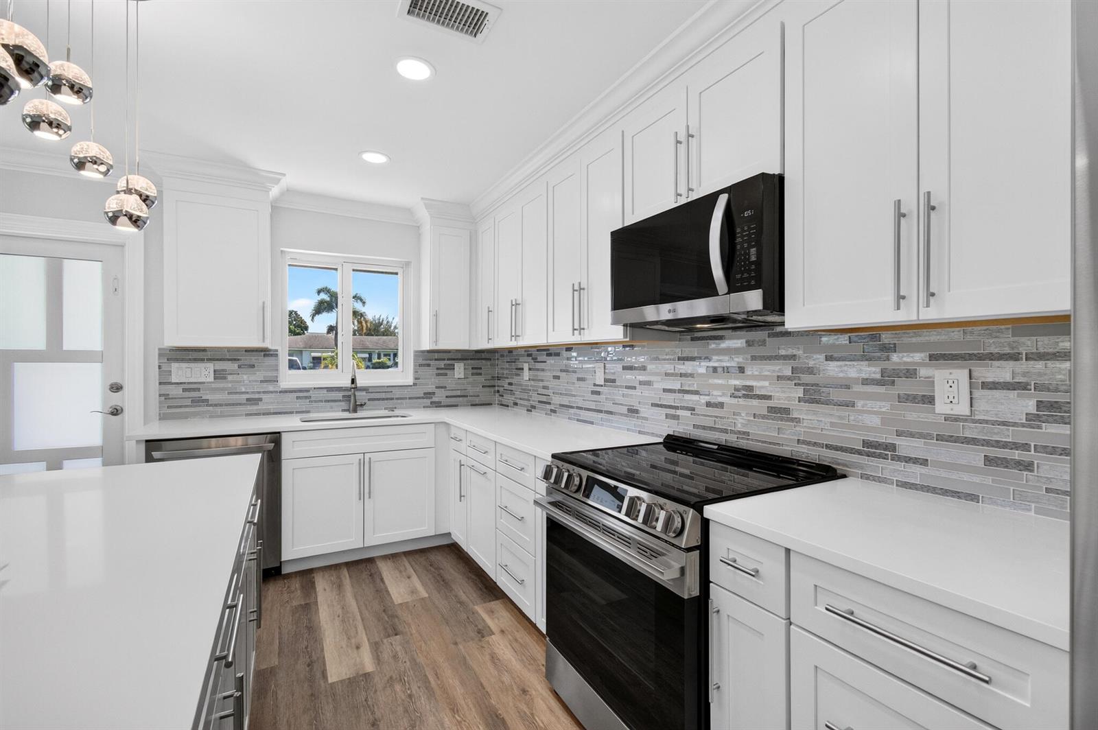 455 High Point Boulevard # D, Delray Beach FL 33445 photo 3