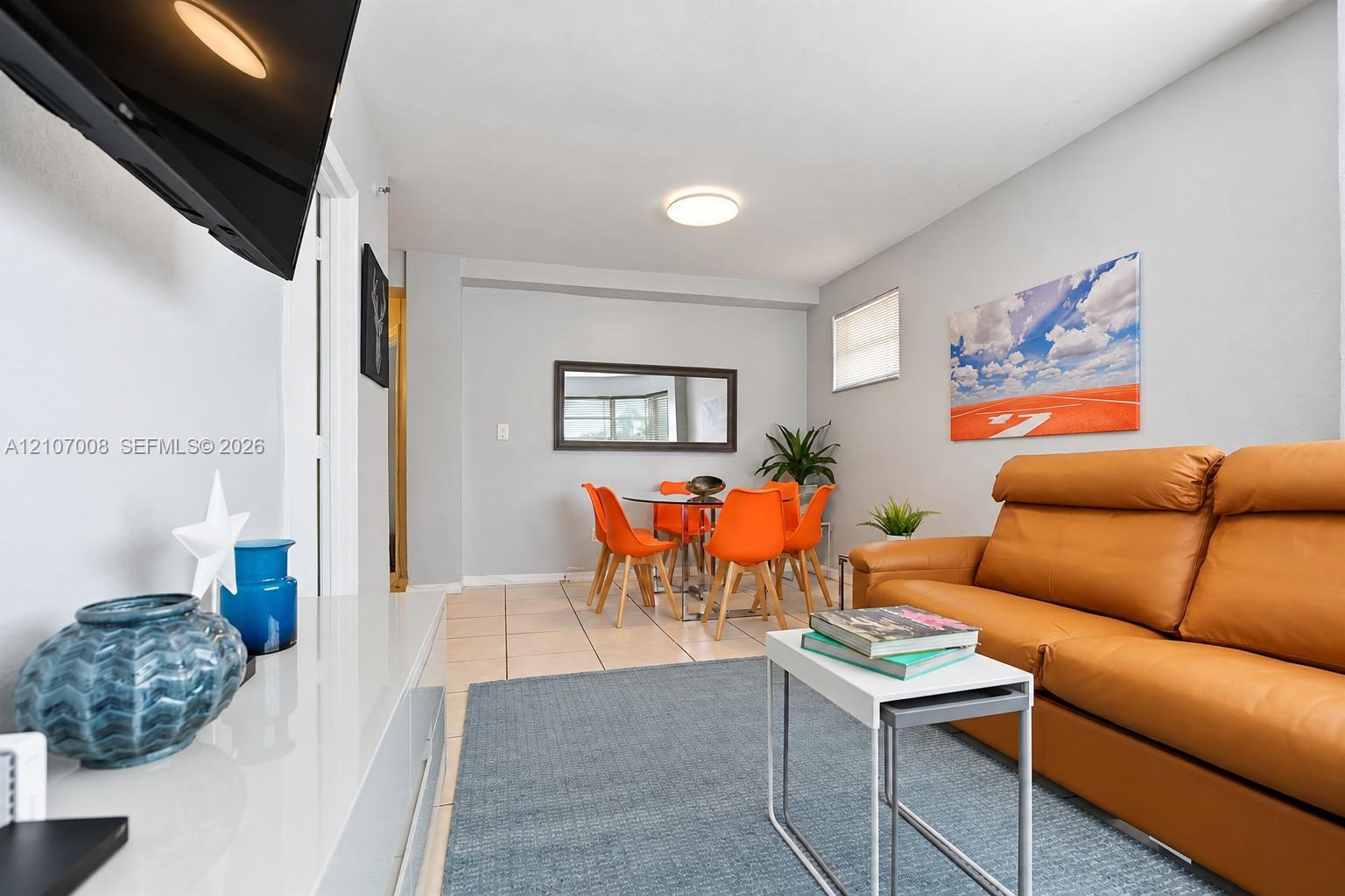 3030 Collins Ave # 2H, Miami Beach FL 33140 photo 4