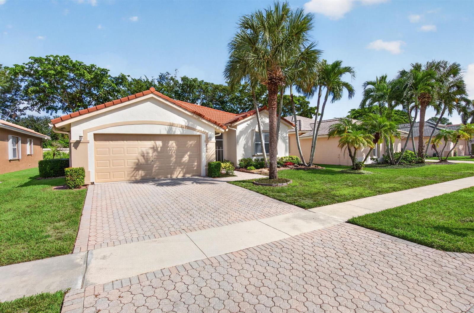 8906 Via Tuscany Drive, Boynton Beach FL 33472