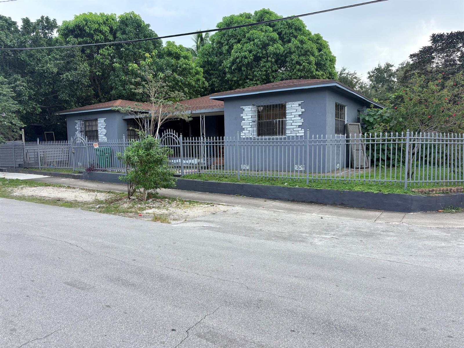 80 NE 68TH Street, Miami FL 33138 photo 2