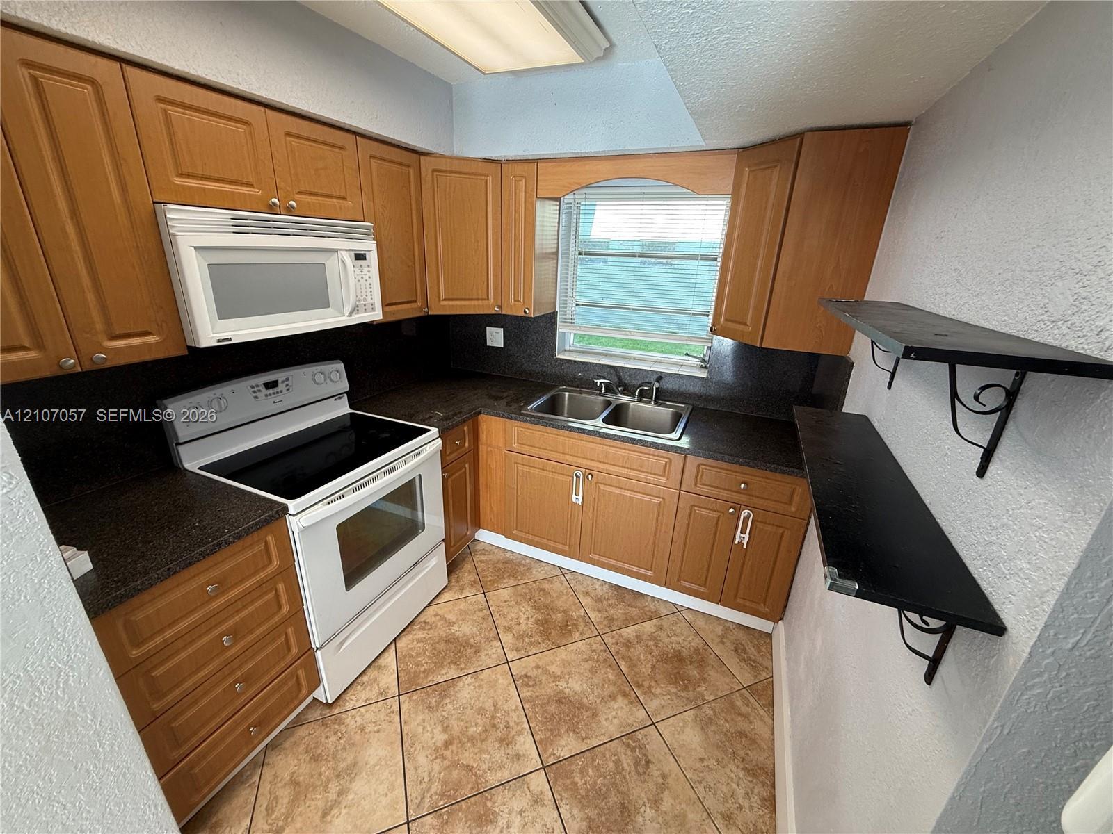 7600 SW 82nd St # J114, Miami FL 33143 photo 5