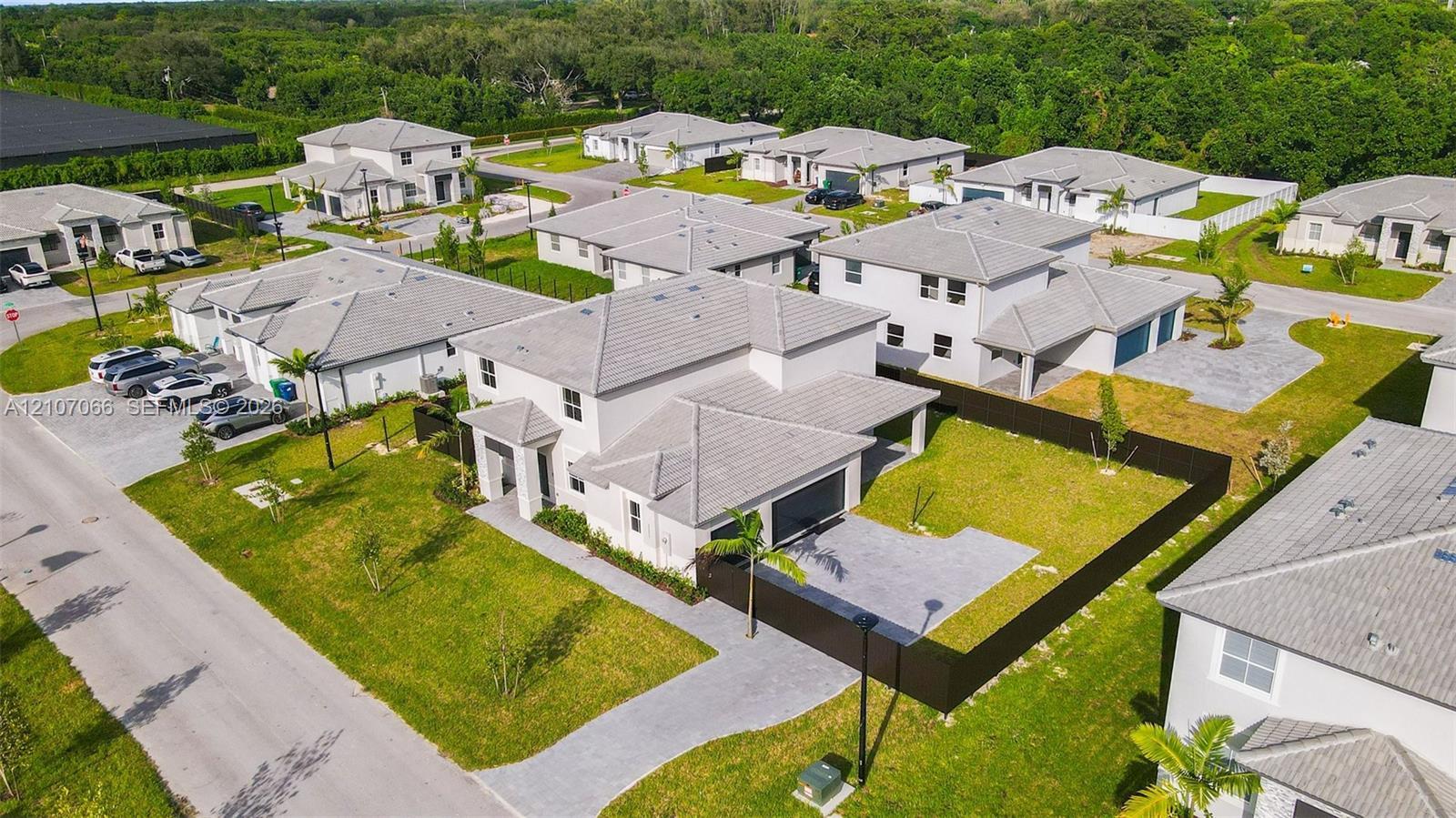 Homestead, FL 33031 photo 2