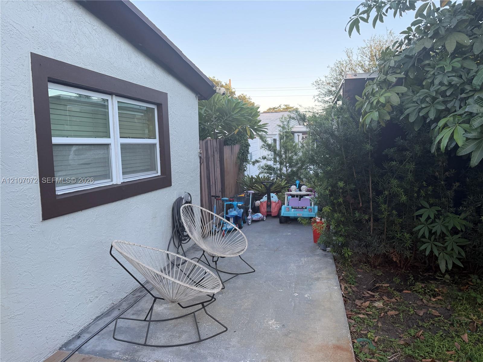 5621 Hope St # A, Hollywood FL 33021 photo 3