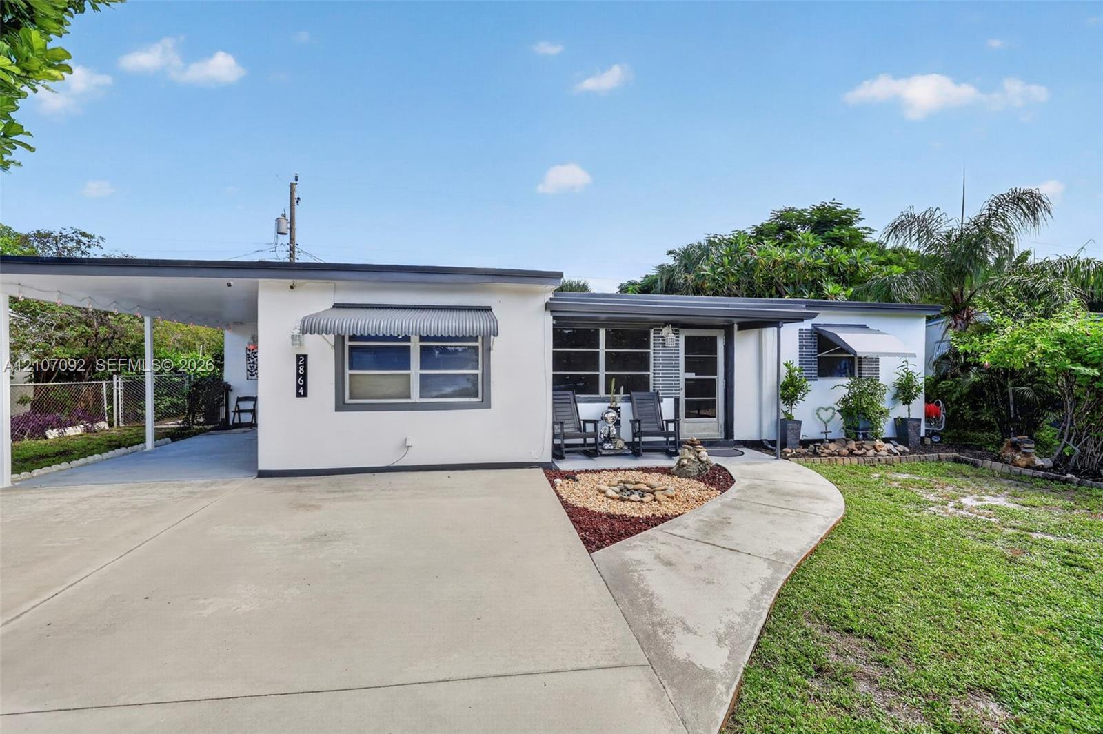 2864 NE 12th Ter, Pompano Beach FL 33064 photo 2
