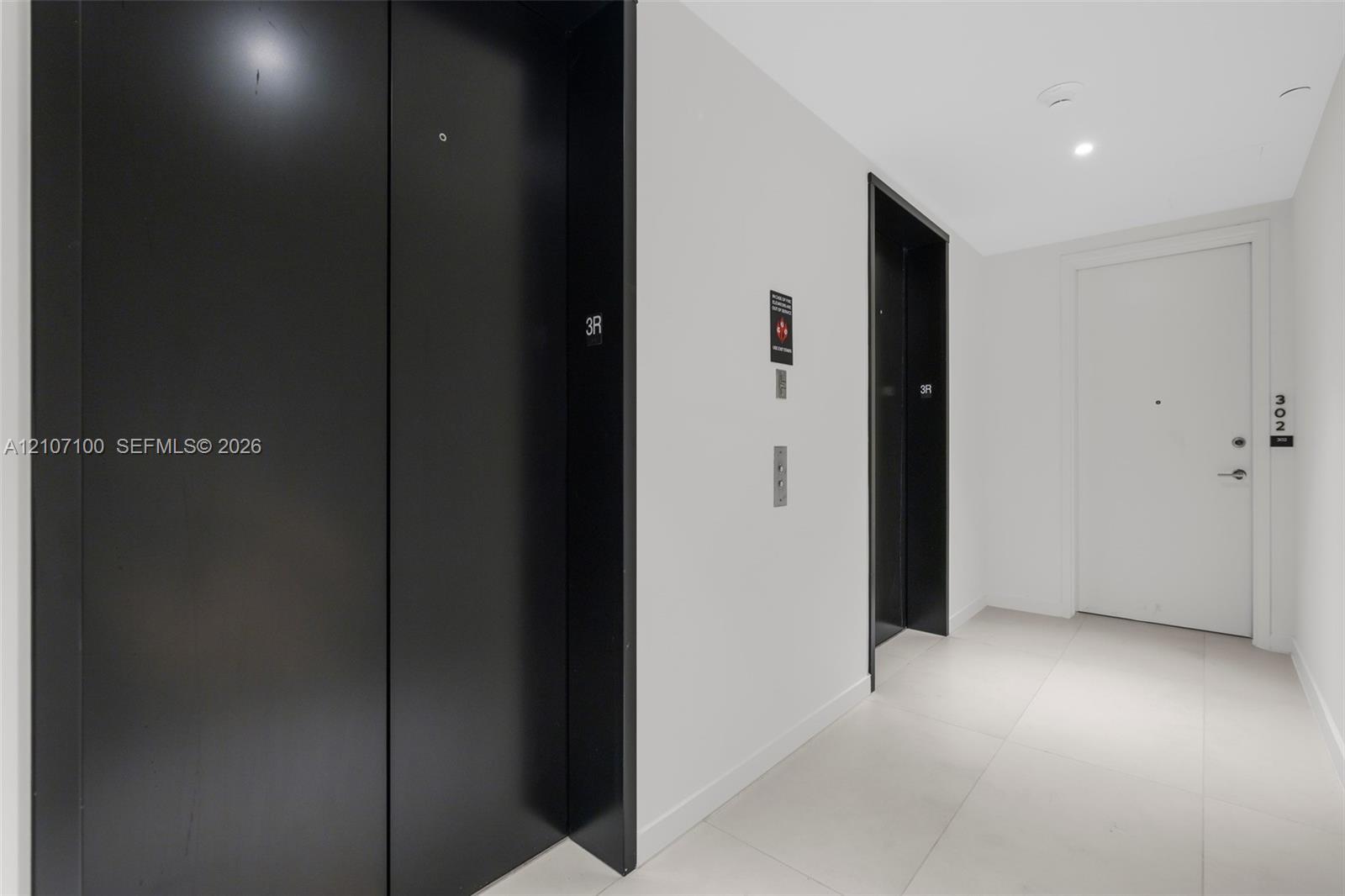 1400 Biscayne Blvd # 302, Miami FL 33132 photo 2