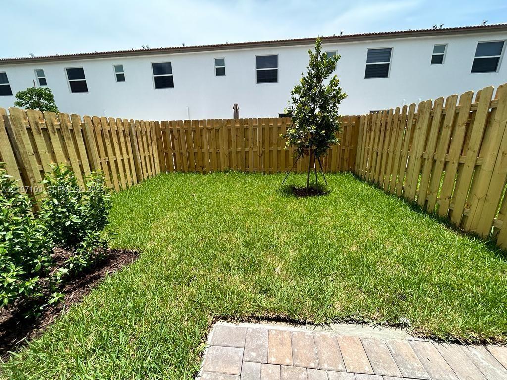 12219 NW 23rd Pl # 12219, Miami FL 33167 photo 2