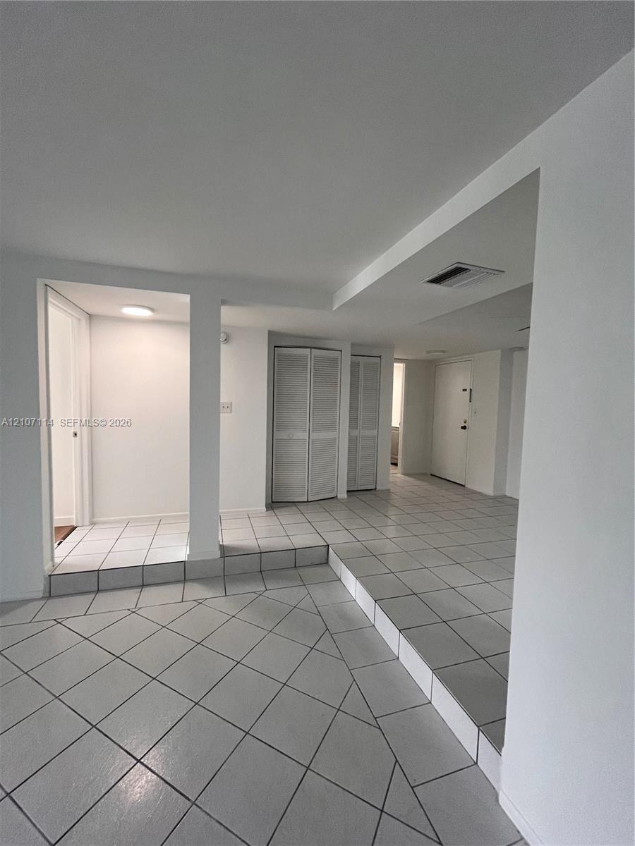 3650 Inverrary Dr # 1Q, Lauderhill FL 33319 photo 2