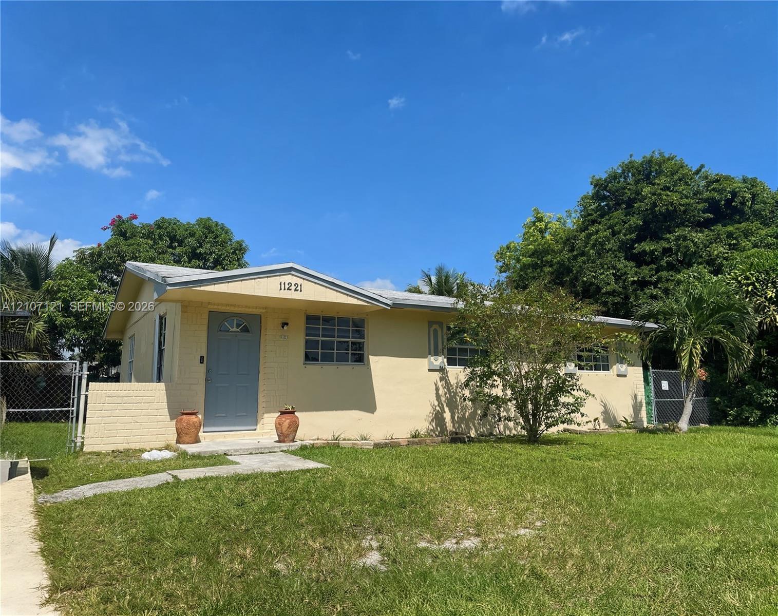 11221 SW 201st St # 11221, Miami FL 33189