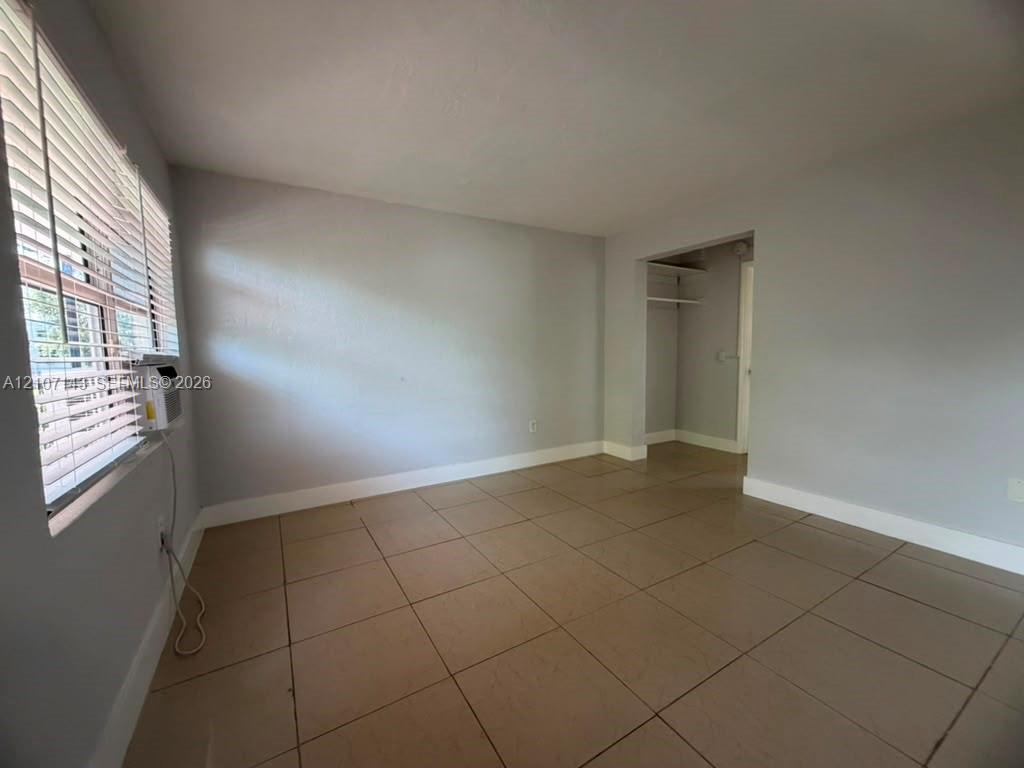 1281 NW 60th St # 6, Miami FL 33142 photo 3