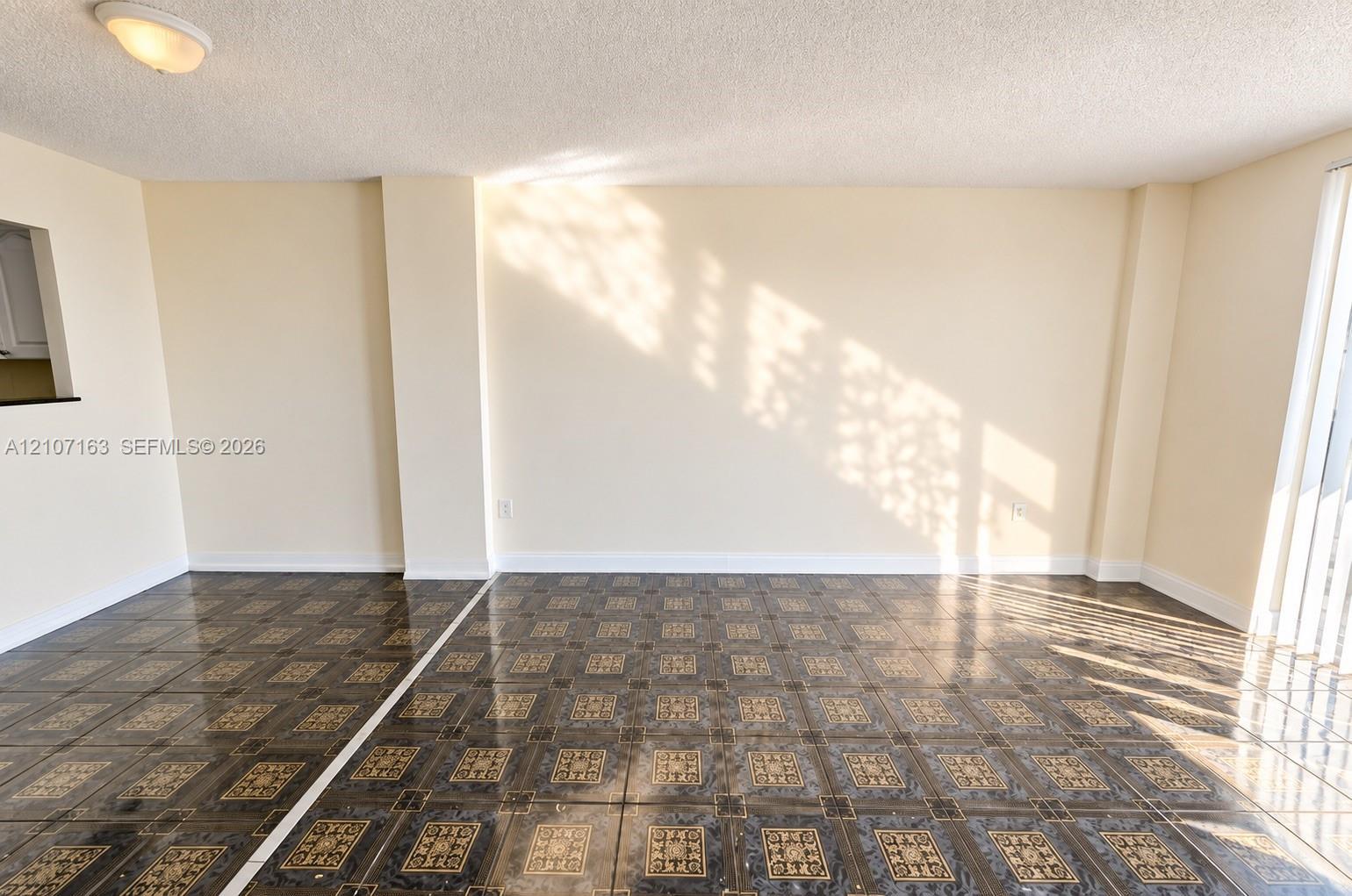 15600 NW 7th Ave # 704, Miami FL 33169 photo 4