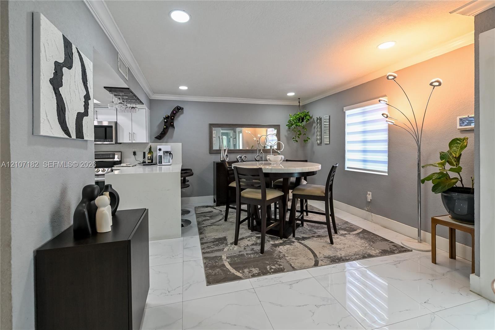 8115 W 8th Ct, Hialeah FL 33014 photo 3