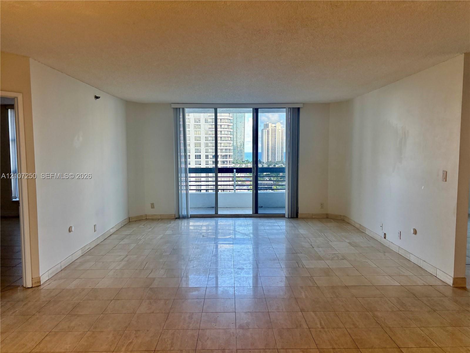 3600 Mystic Pointe Dr # 1717, Aventura FL 33180 photo 3