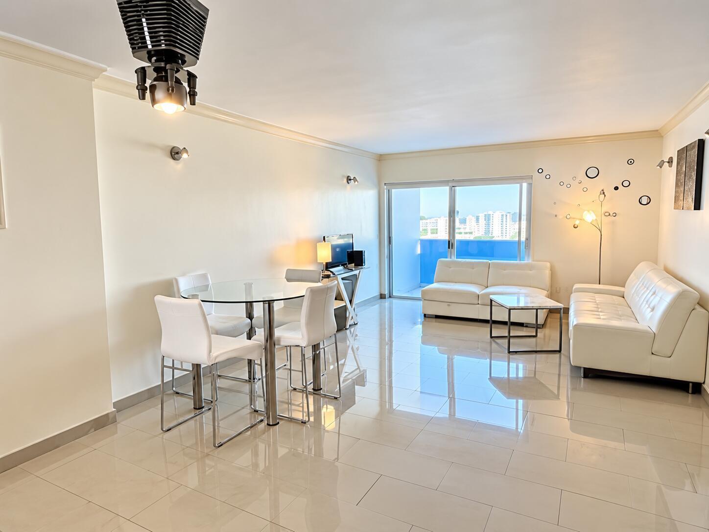 400 Kings Point Drive # 1030, Sunny Isles Beach FL 33160 photo 5