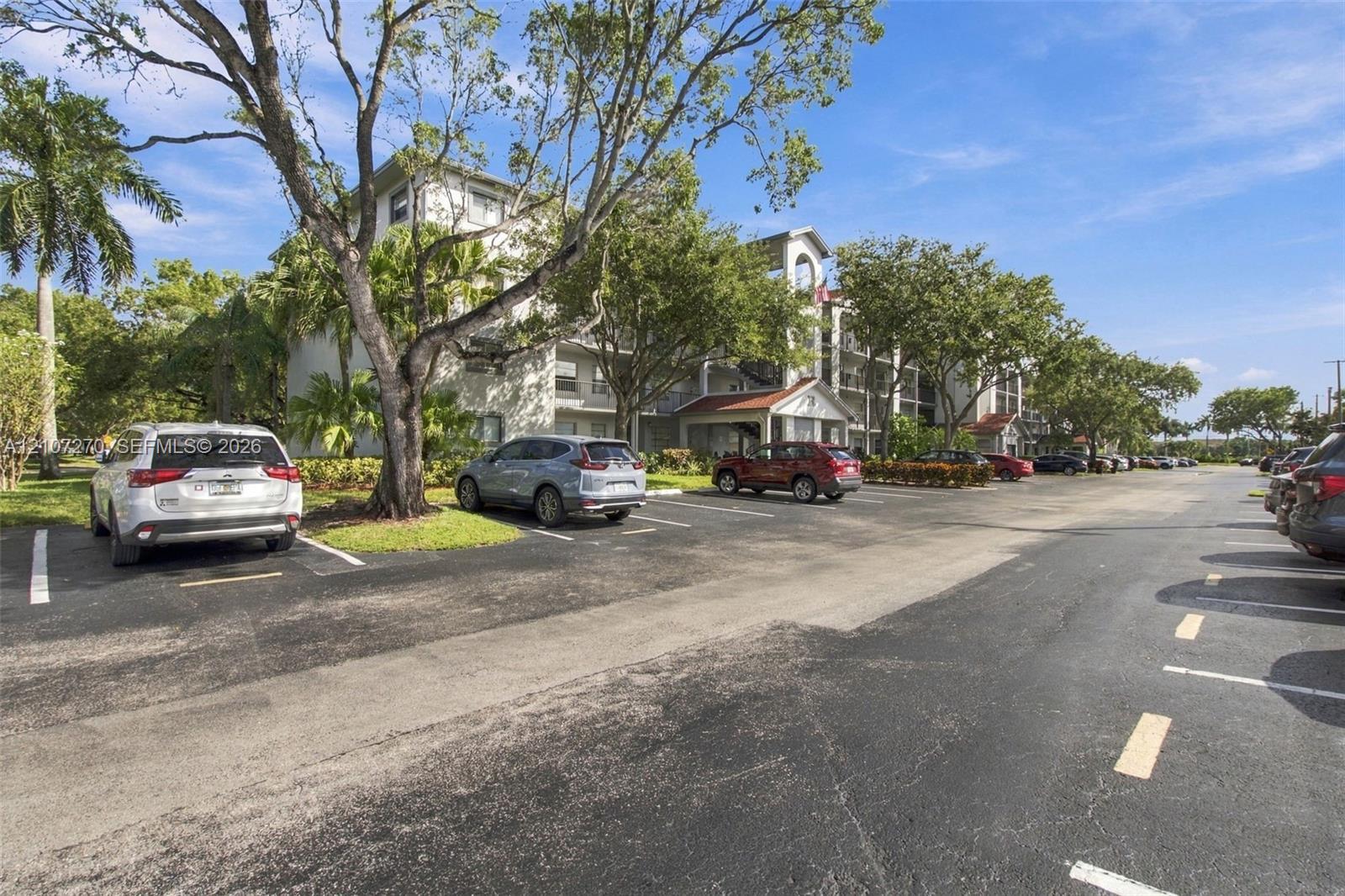 12501 SW 14th St # 311R, Pembroke Pines FL 33027 photo 2