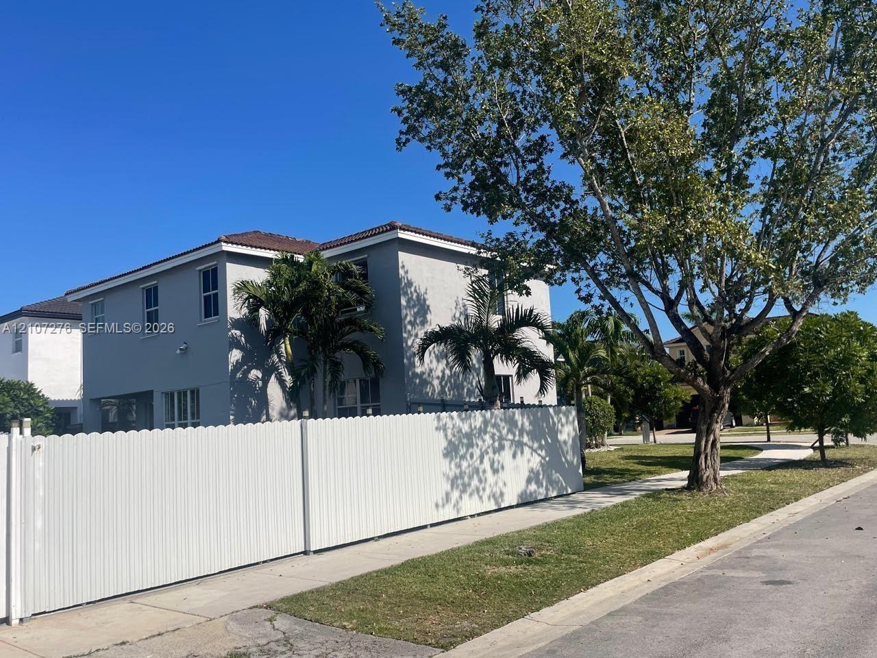 11047 SW 243rd Ln, Homestead FL 33032 photo 3