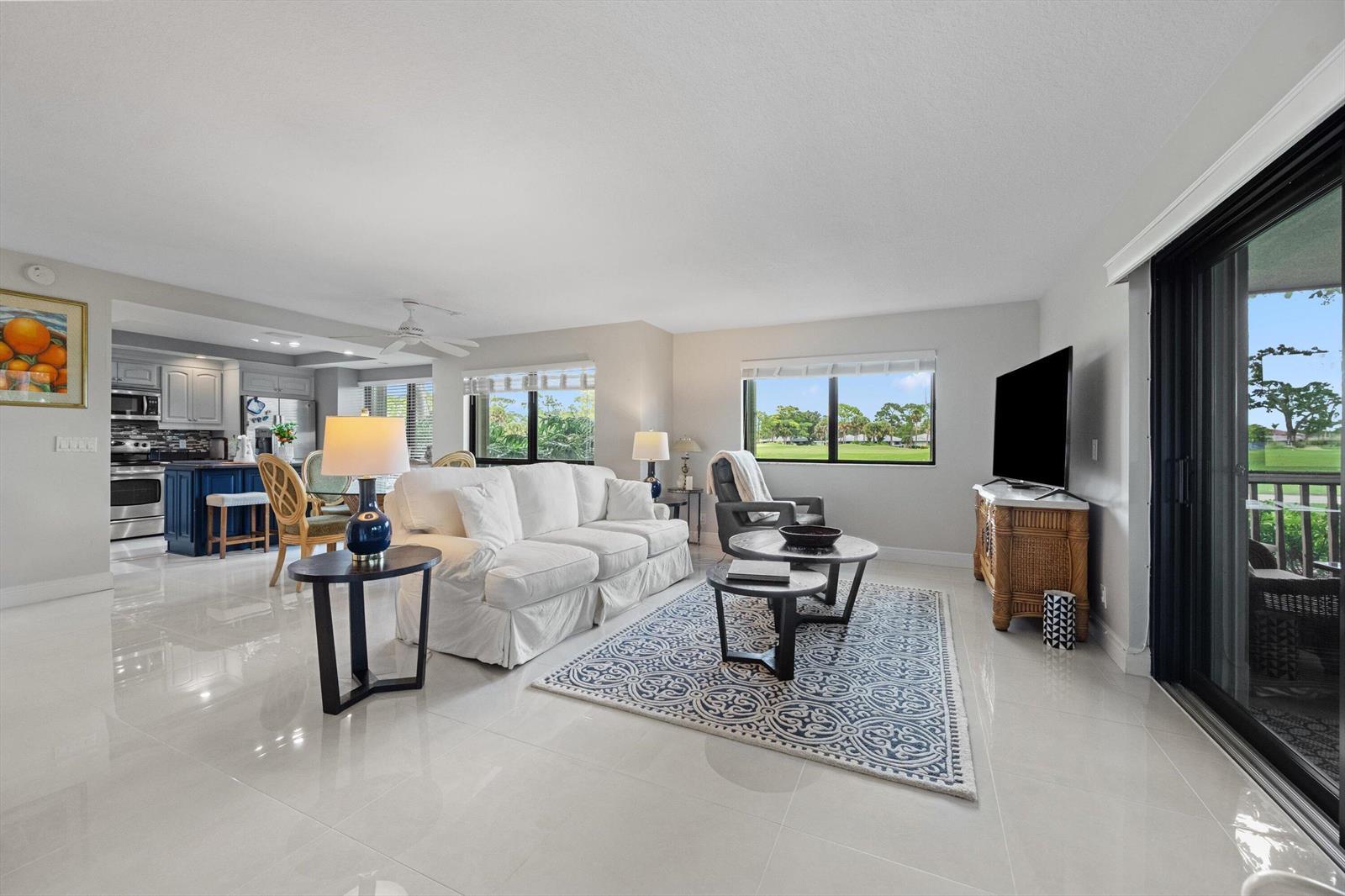 460 BRACKENWOOD Lane S, Palm Beach Gardens FL 33418 photo 2