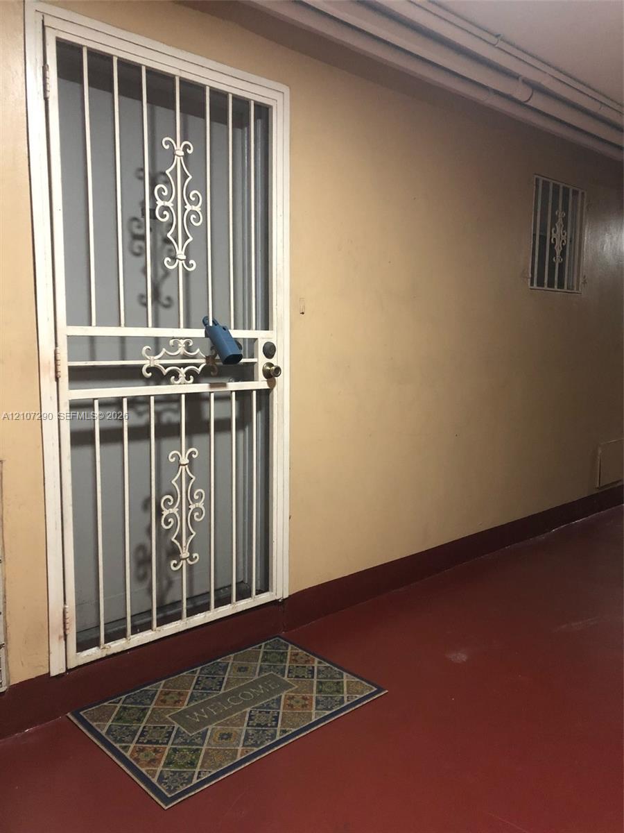 140 Royal Palm Rd # 116, Hialeah Gardens FL 33016