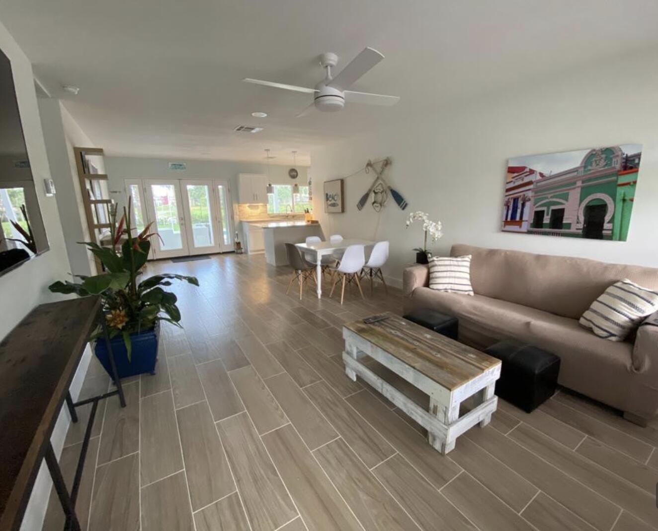 1070 NW 45TH Street, Deerfield Beach FL 33064 photo 2