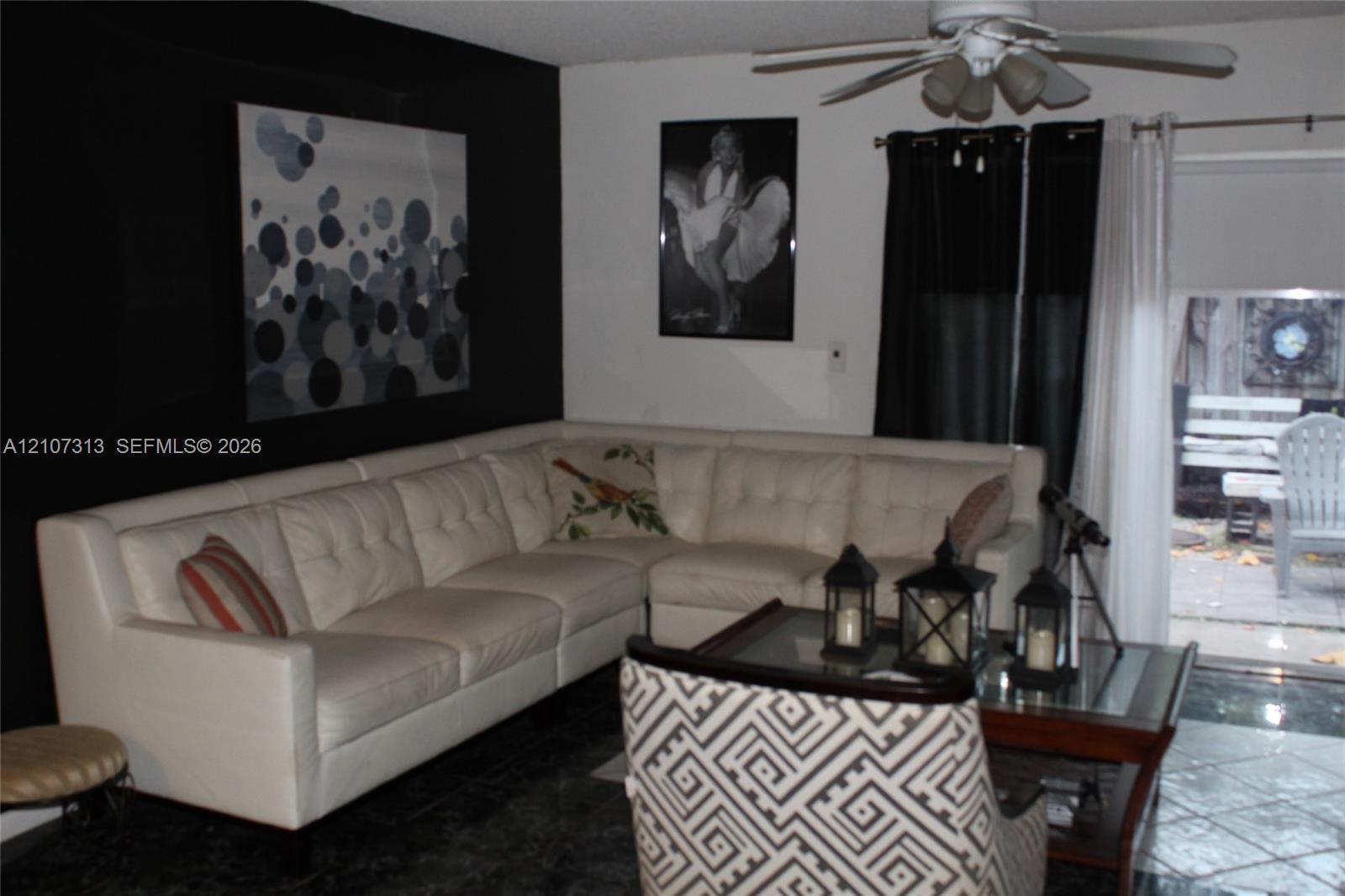 9818 SW 222nd Ter, Cutler Bay FL 33190 photo 4