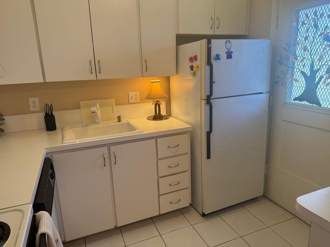 5401 NW 2nd Avenue Apt 329, Boca Raton FL 33487 photo 2