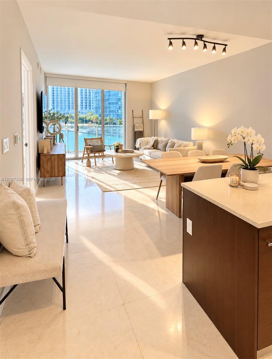 465 Brickell Ave # 506, Miami FL 33131 photo 2