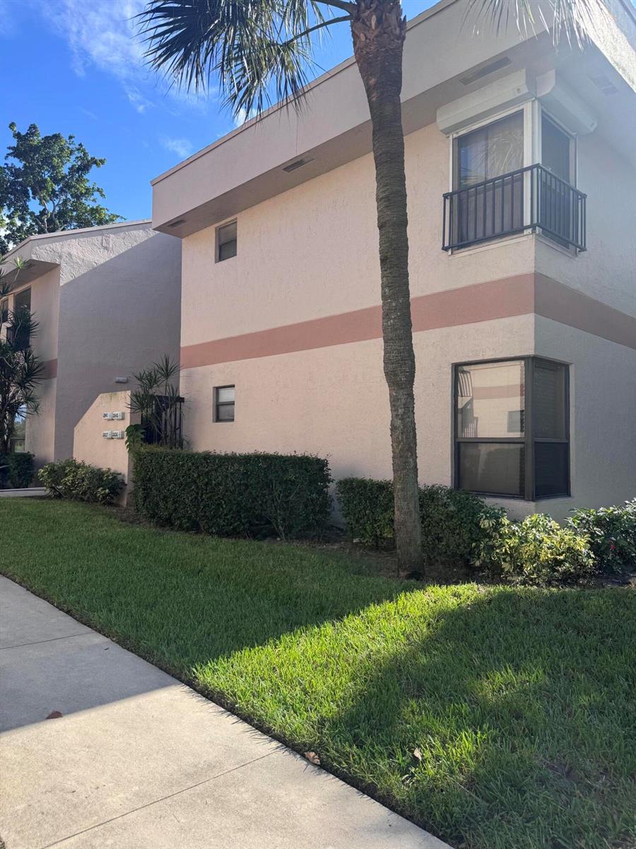 2836 Carambola Circle S # 19107, Coconut Creek FL 33066