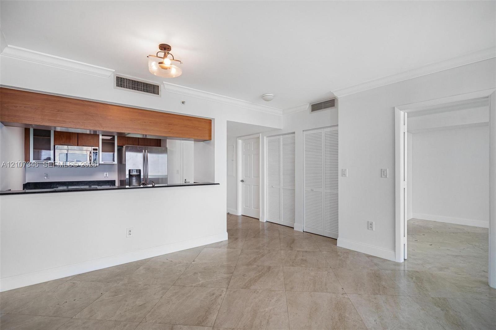 1800 N Bayshore Dr # 2410, Miami FL 33132 photo 2