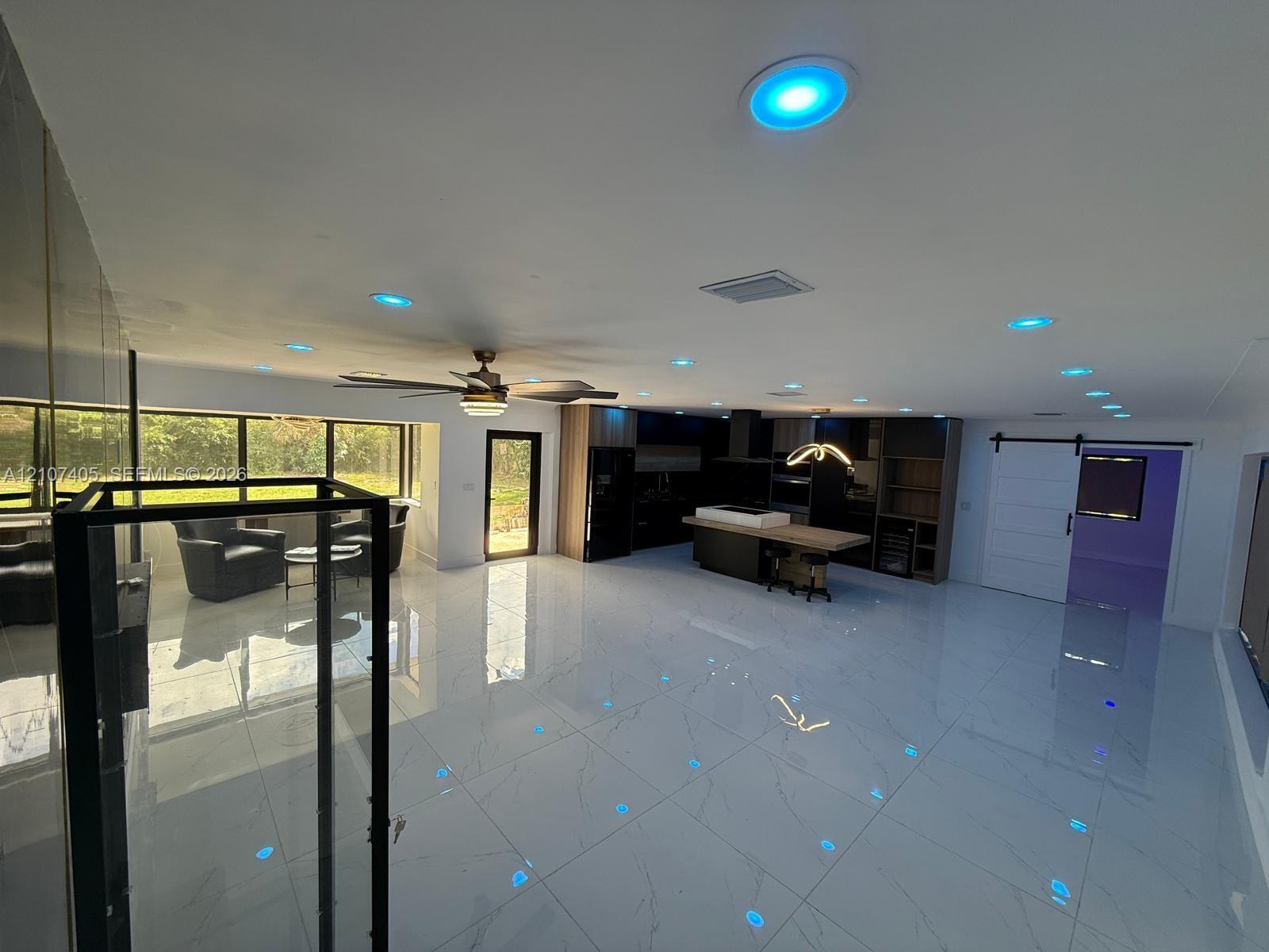 60 NW 143rd St, Miami FL 33168 photo 4