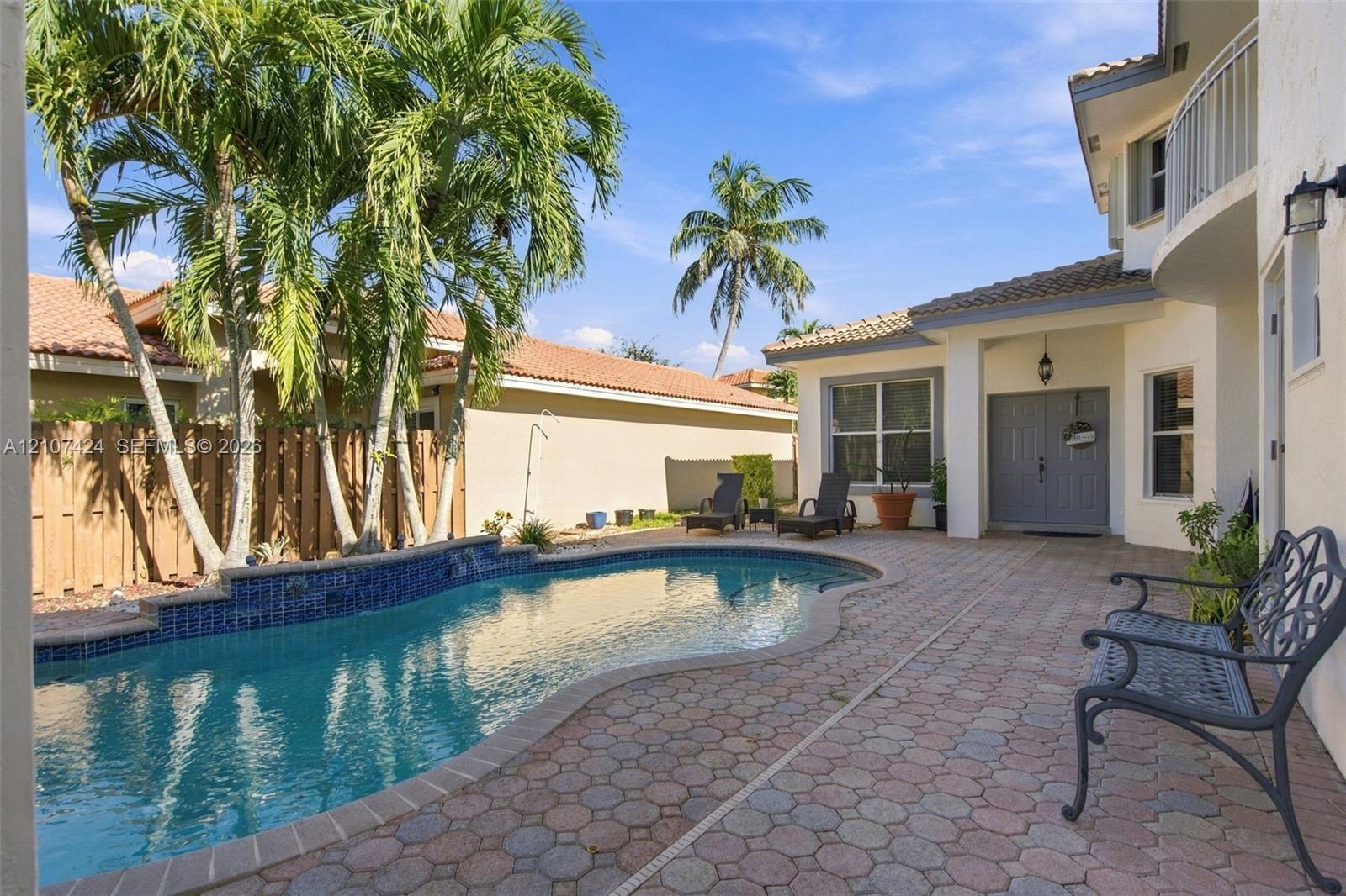 14702 Vista Luna Dr, Davie FL 33325 photo 3
