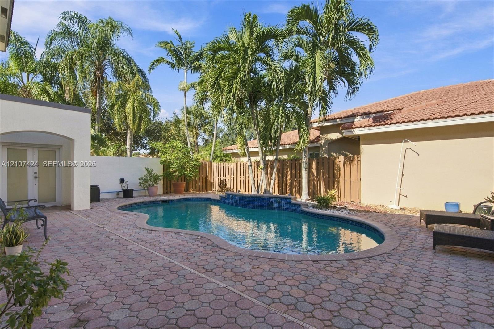 14702 Vista Luna Dr, Davie FL 33325 photo 4