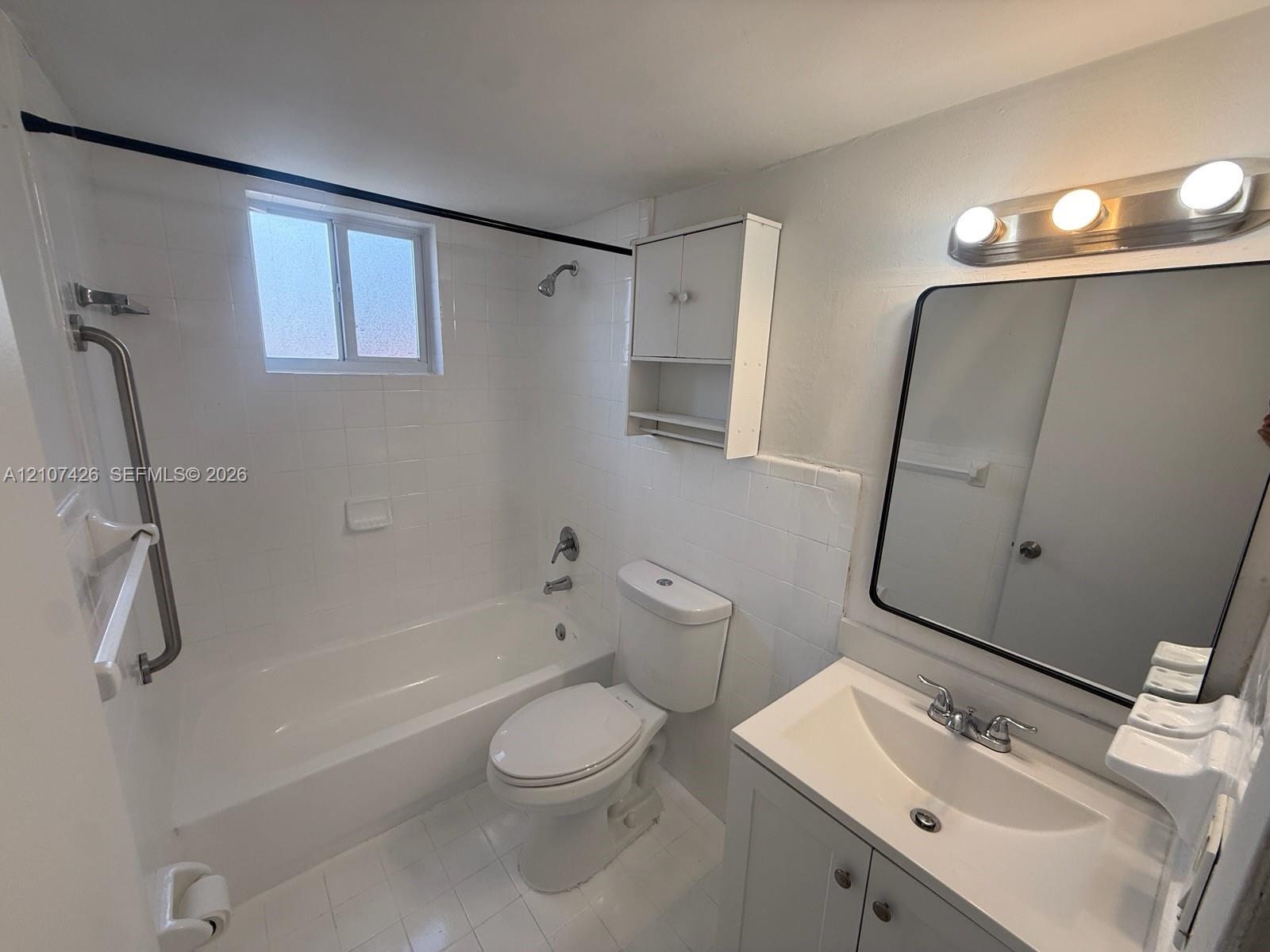 130 W 9th St # 1, Hialeah FL 33010 photo 2