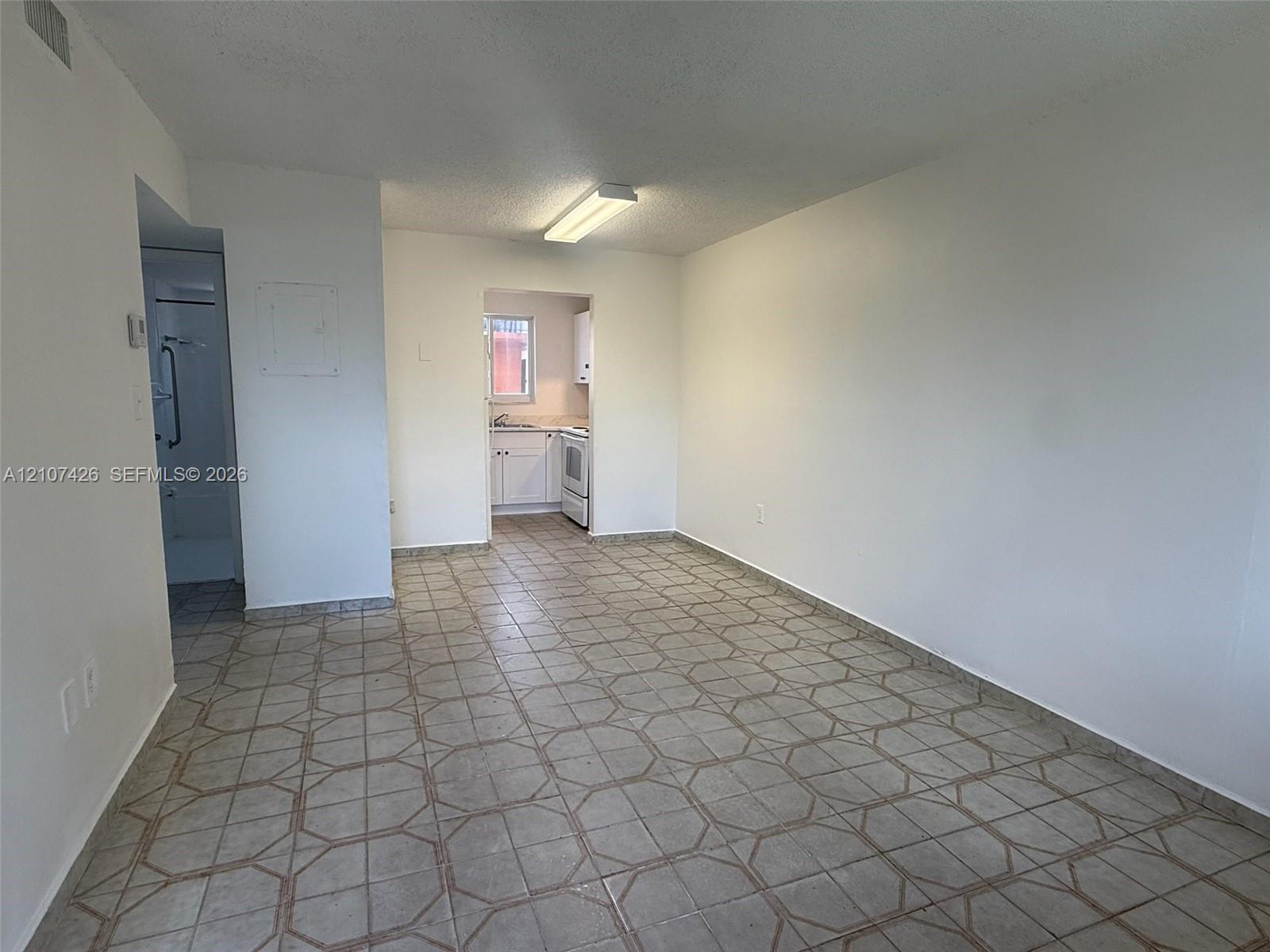 130 W 9th St # 1, Hialeah FL 33010 photo 3