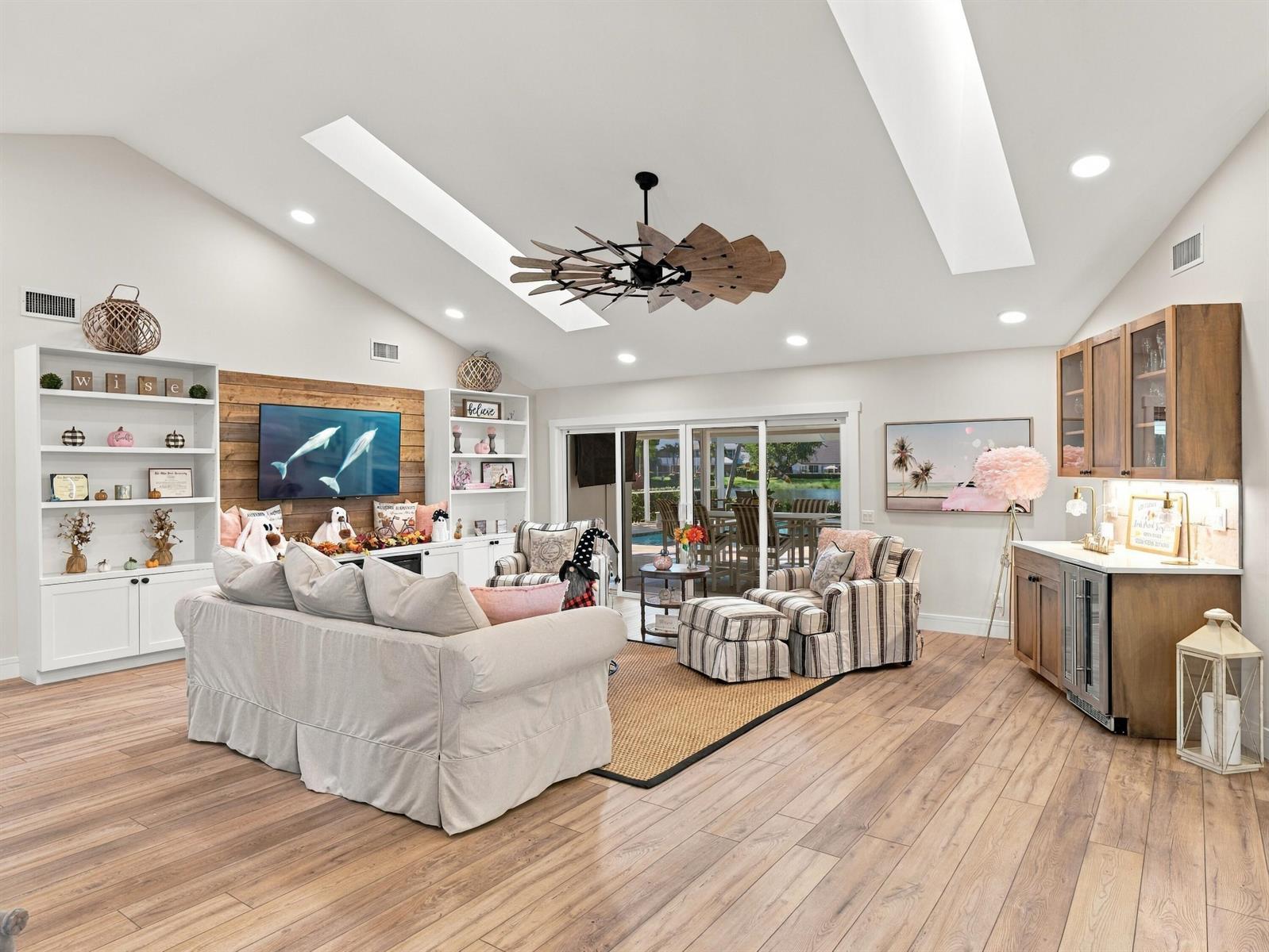 32 Rabbits Run, Palm Beach Gardens FL 33418 photo 4