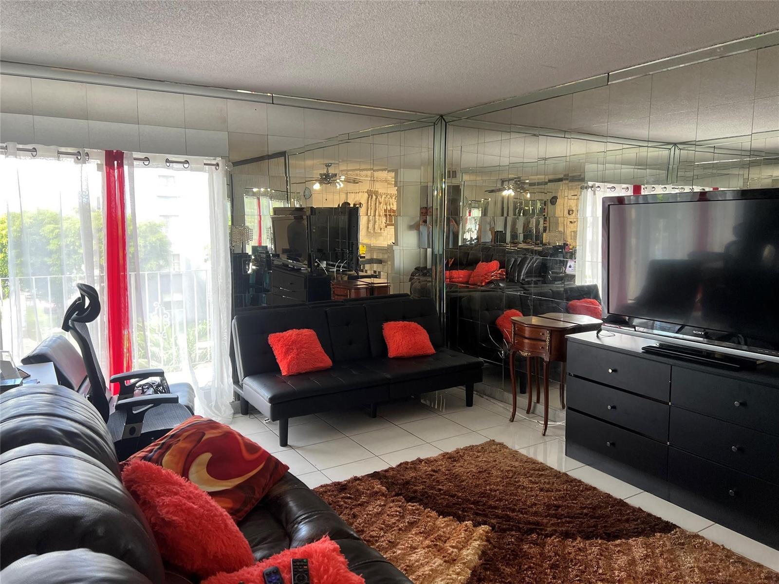 6820 W Flagler Street # 308, Miami FL 33144 photo 2