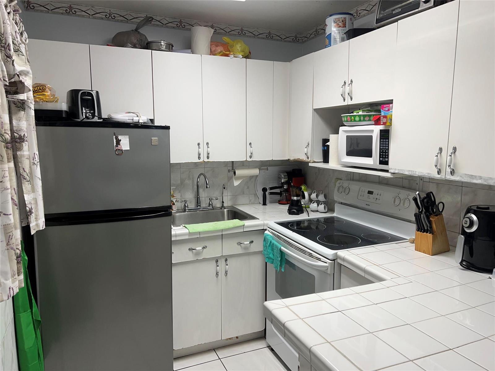 6820 W Flagler Street # 308, Miami FL 33144 photo 4