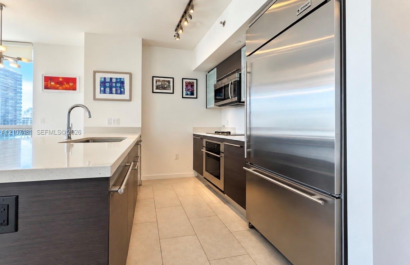 55 SE 6th St # 2802, Miami FL 33131 photo 3