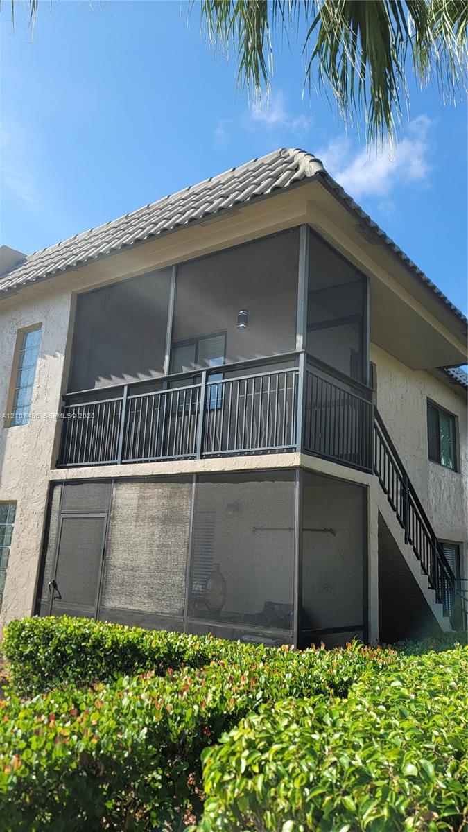 330 Racquet Club Rd # 204, Weston FL 33326 photo 2