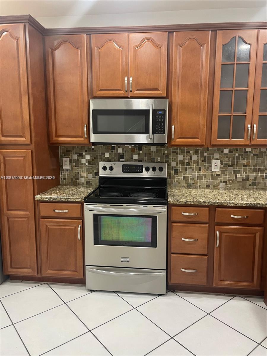 322 SW 120th Ave, Pembroke Pines FL 33025 photo 3