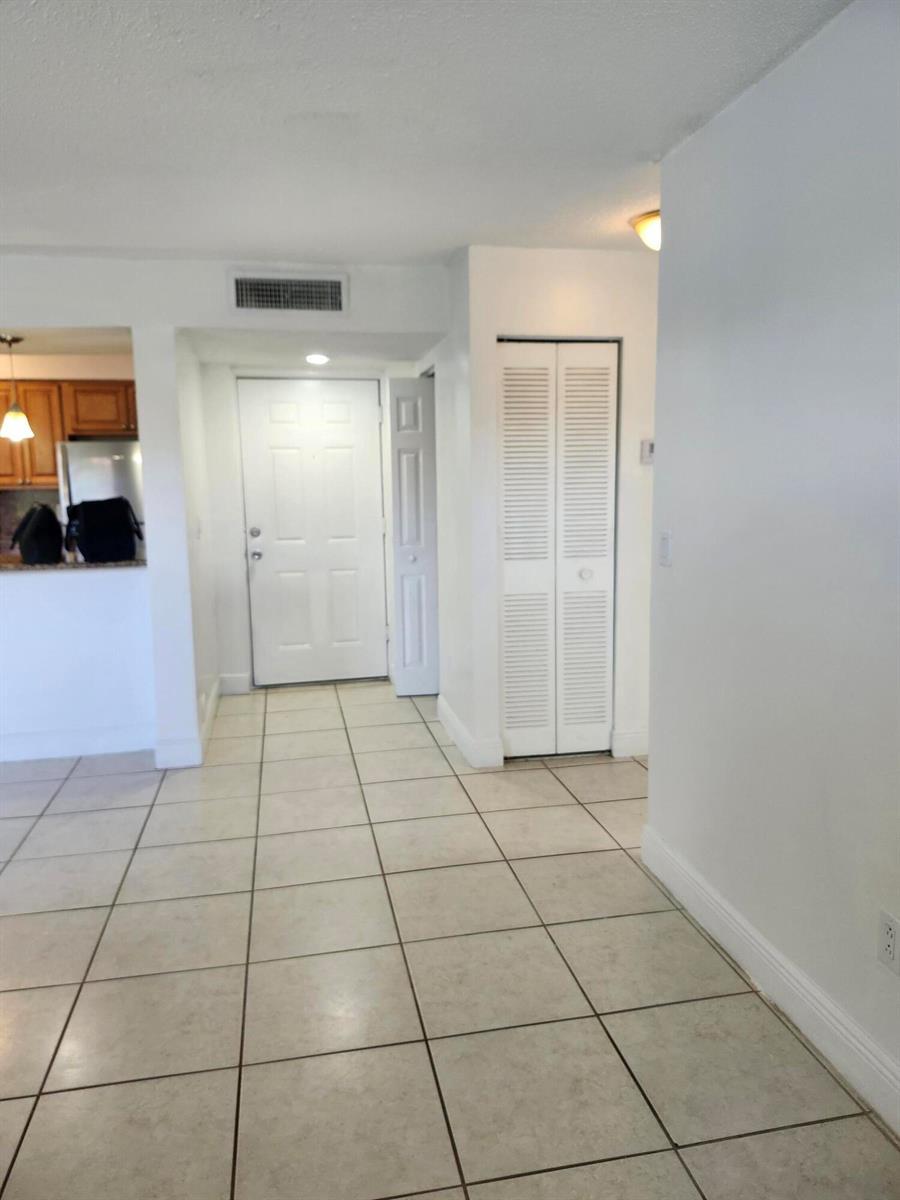 1283 SW 46th Avenue, Pompano Beach FL 33069 photo 3