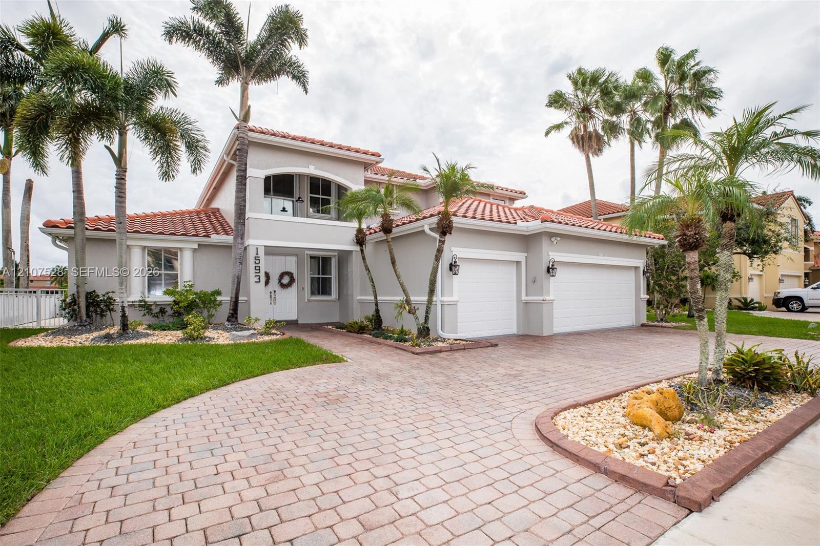 1593 SW 189th Ave, Pembroke Pines FL 33029