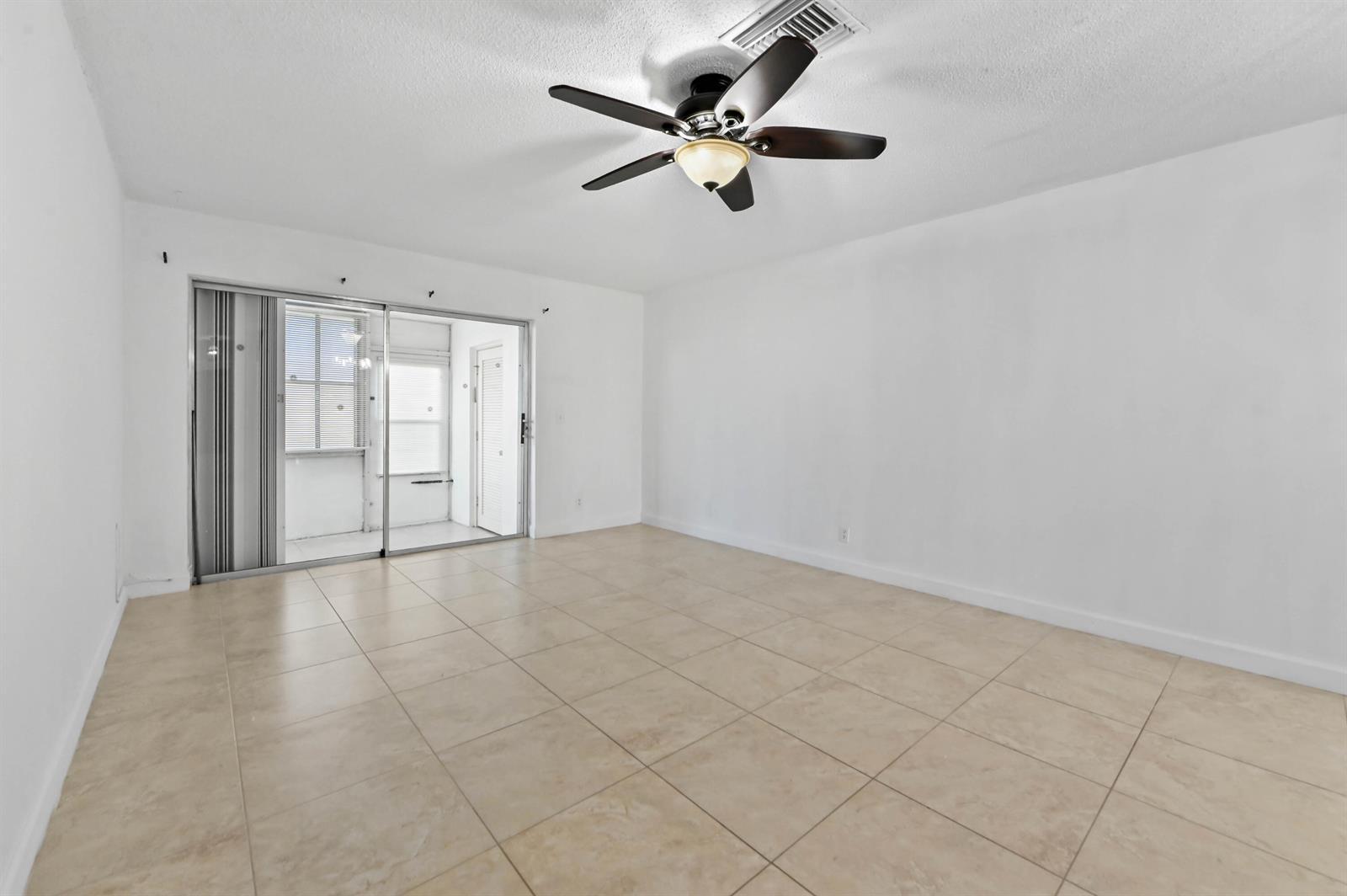 2868 Ashley Drive E # C, West Palm Beach FL 33415 photo 2