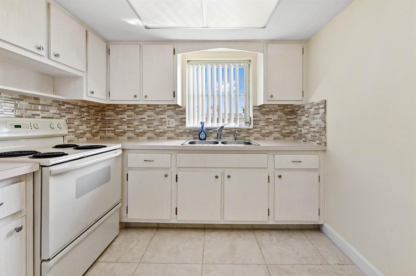 2868 Ashley Drive E # C, West Palm Beach FL 33415 photo 5