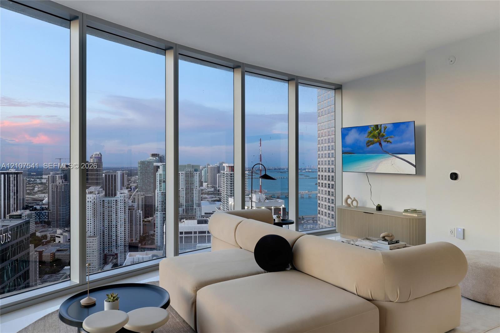 300 Biscayne Boulevard Way # 5108, Miami FL 33131 photo 2
