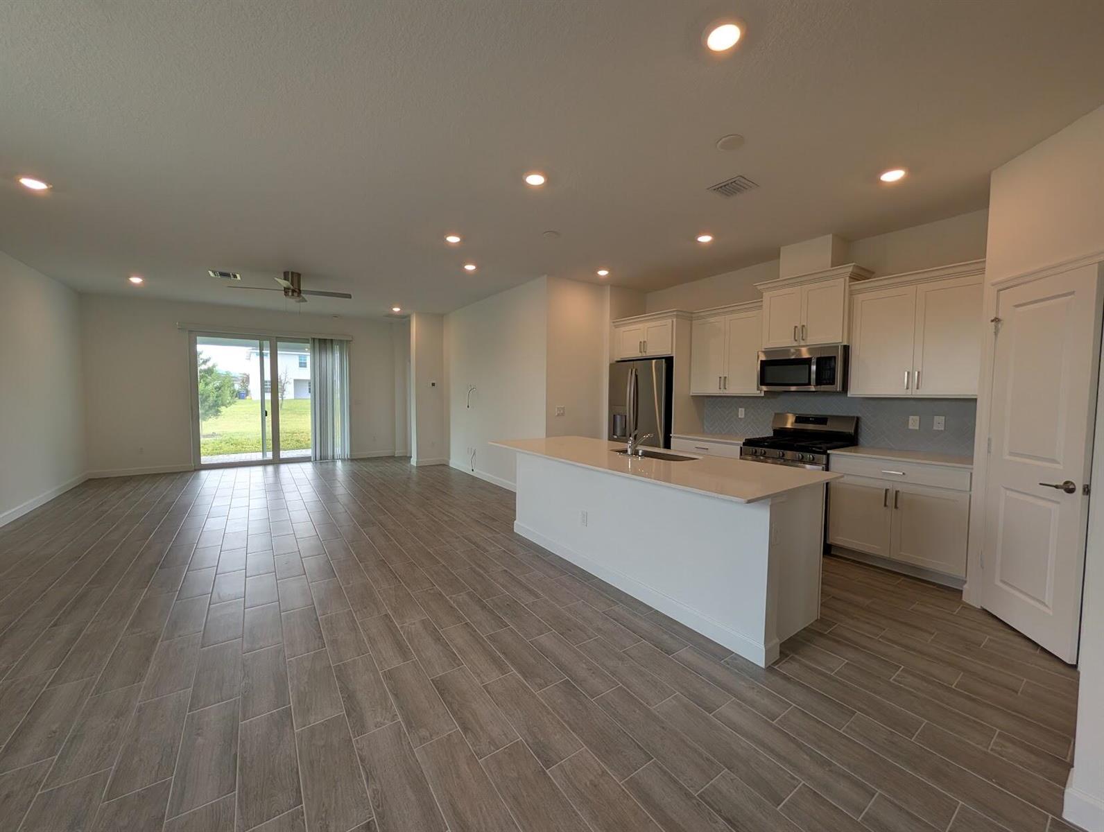 1657 WHISTLEGRASS Lane, FL 33470 photo 4