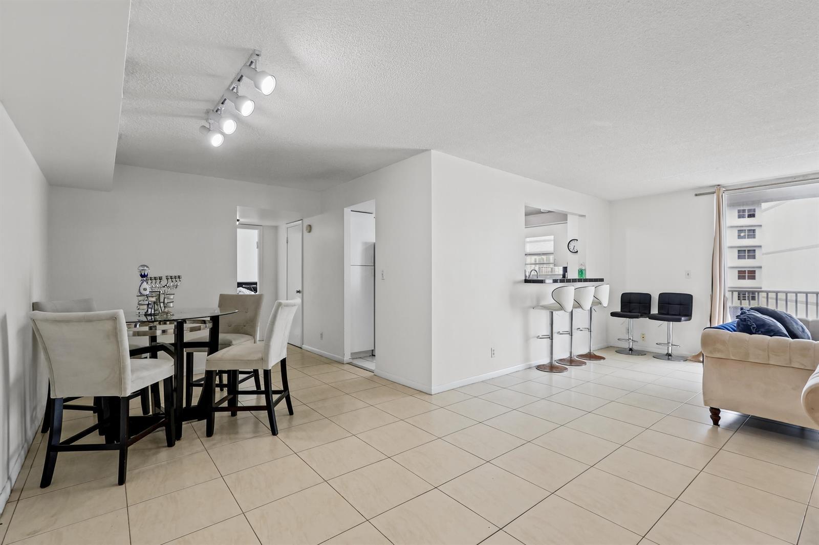137 Golden Isles Drive # 1001, Hallandale Beach FL 33009 photo 5