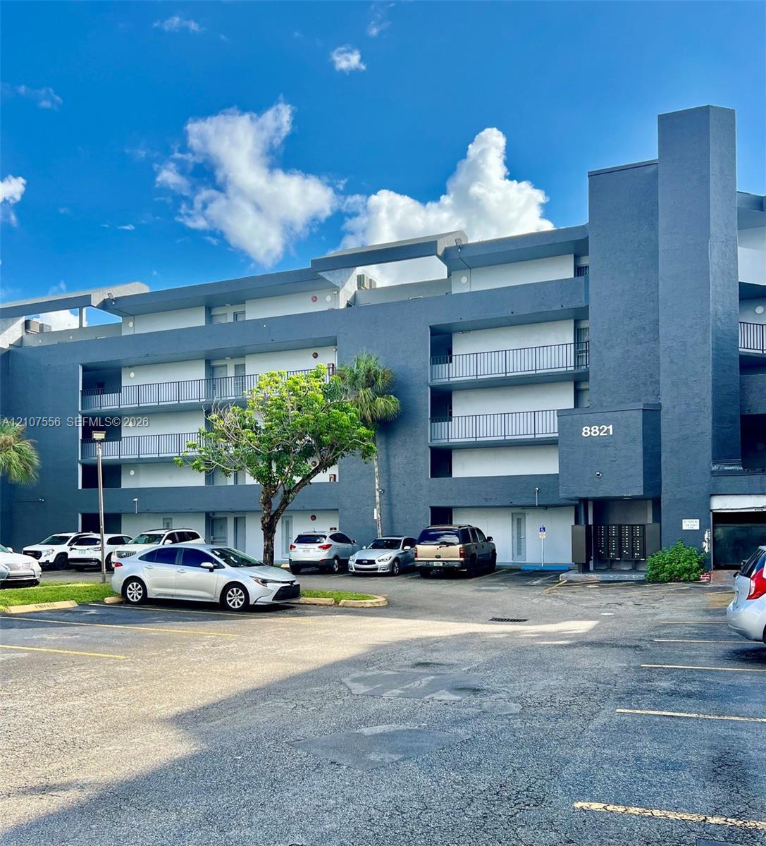 8821 W Flagler St # 306, Miami FL 33174 photo 2