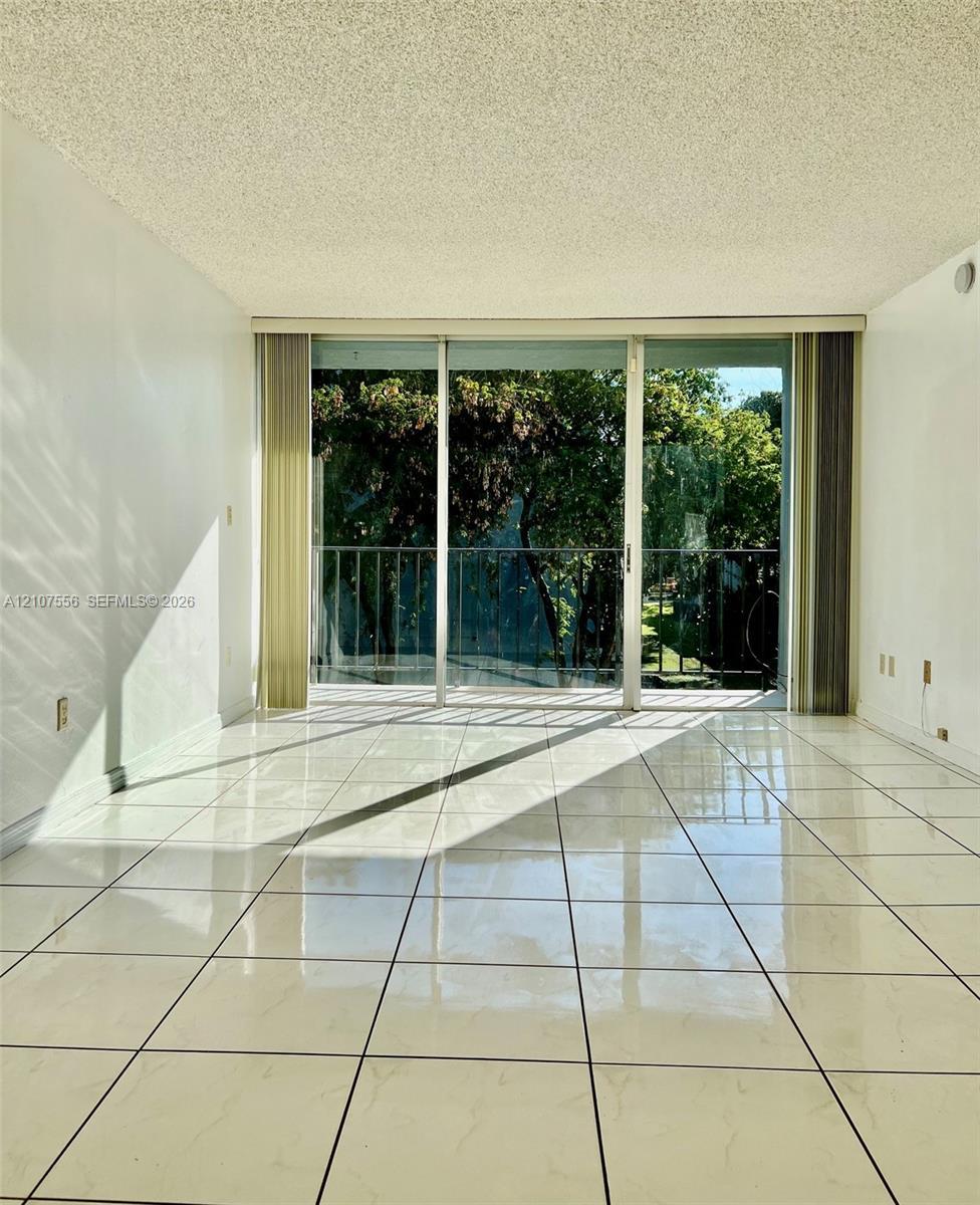8821 W Flagler St # 306, Miami FL 33174 photo 4